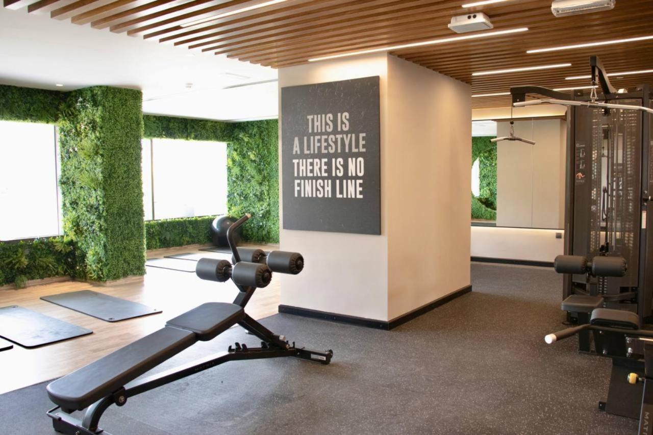 Aws Homes - Luxurious High Floor Studio With Breathtaking View Dubai Luaran gambar
